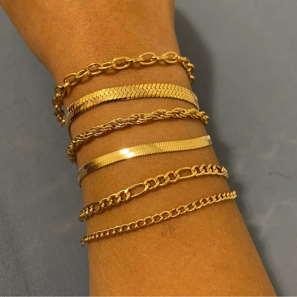 Reserved for M 💖 Gold Tone, Stackable Bracelets (Herringbone, Snake) (Set of 6) - Picture 3 of 6